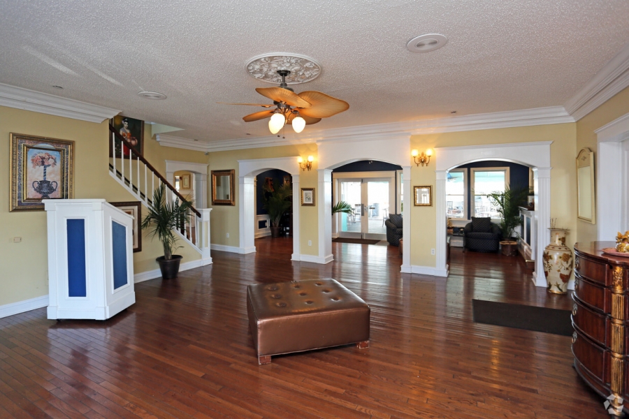 800 Bay Ave. Somers Point NJ