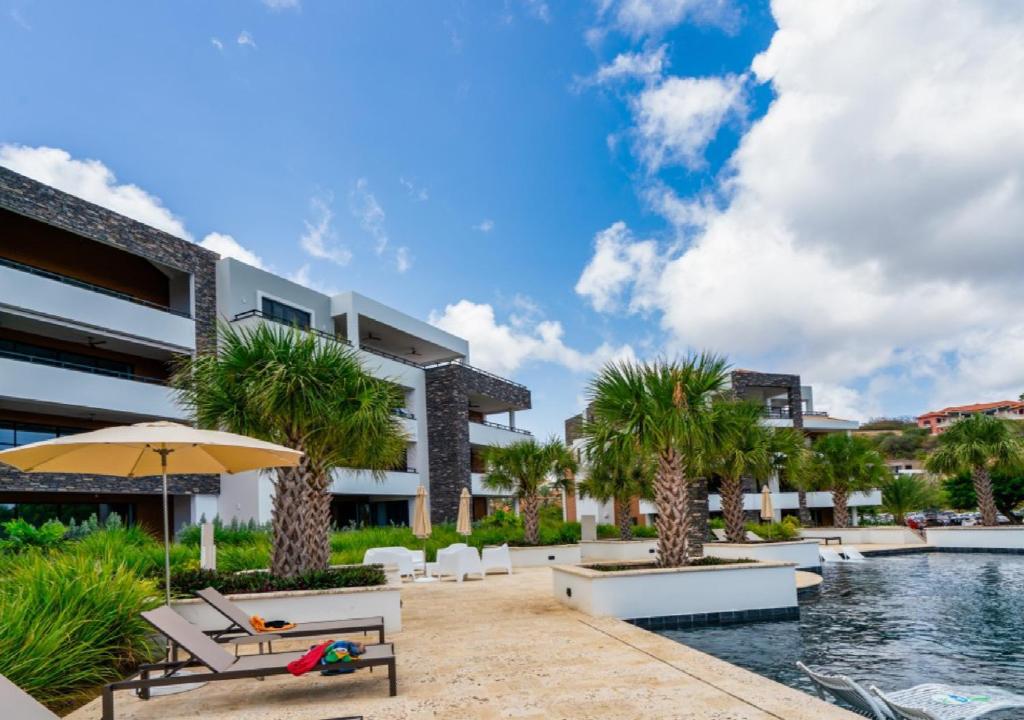 Clubhouse Blue Bay Golf Sint Michiel CuraÃ§ao