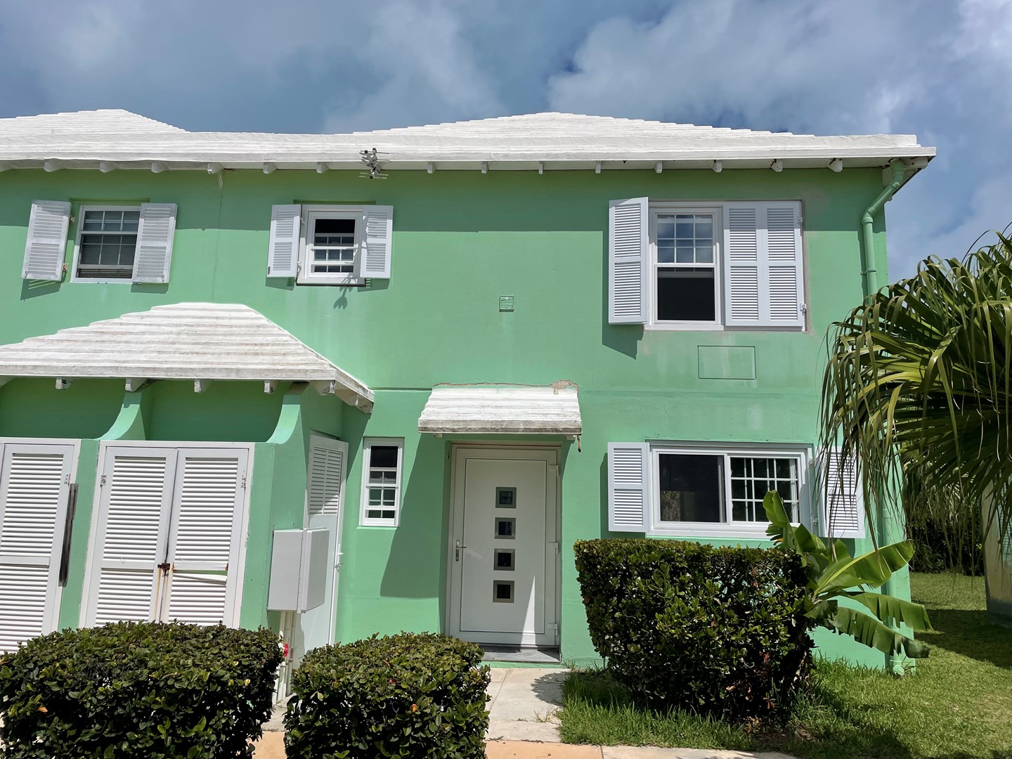 60 Seawall Dr Sandys Parish Sandys Parish