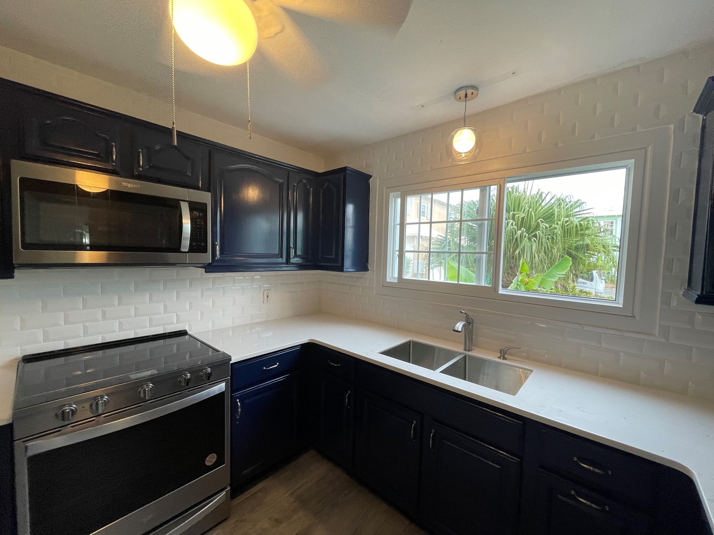 60 Seawall Dr Sandys Parish Sandys Parish