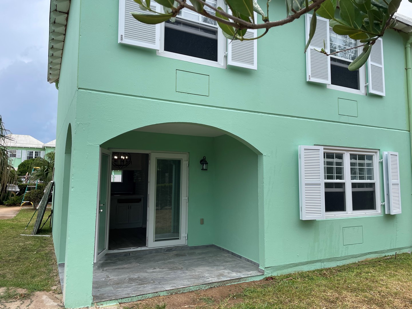 60 Seawall Dr Sandys Parish Sandys Parish