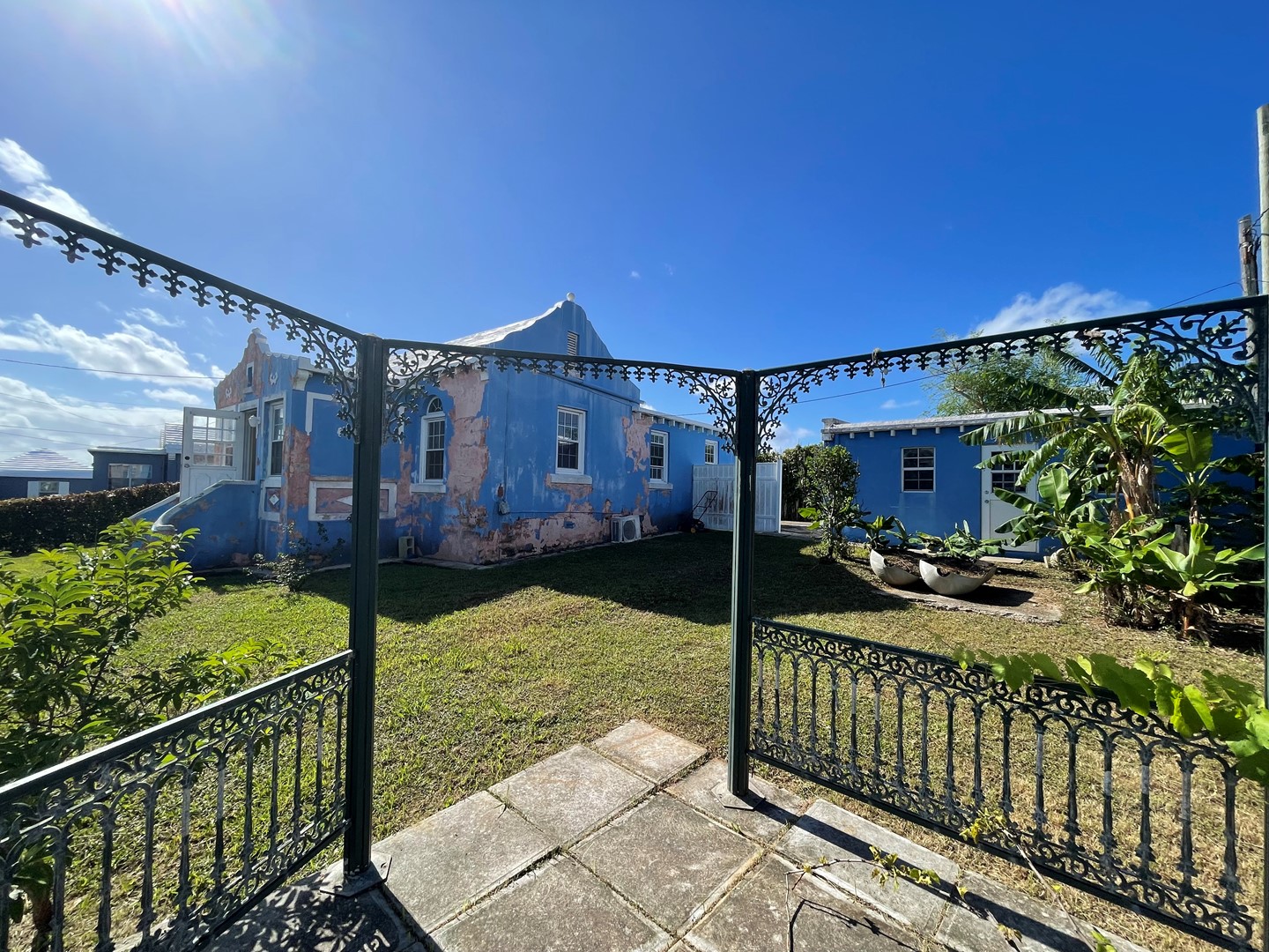 15 Devon Spring Rd, Devonshire, Bermuda Devonshire Parish Devonshire Parish