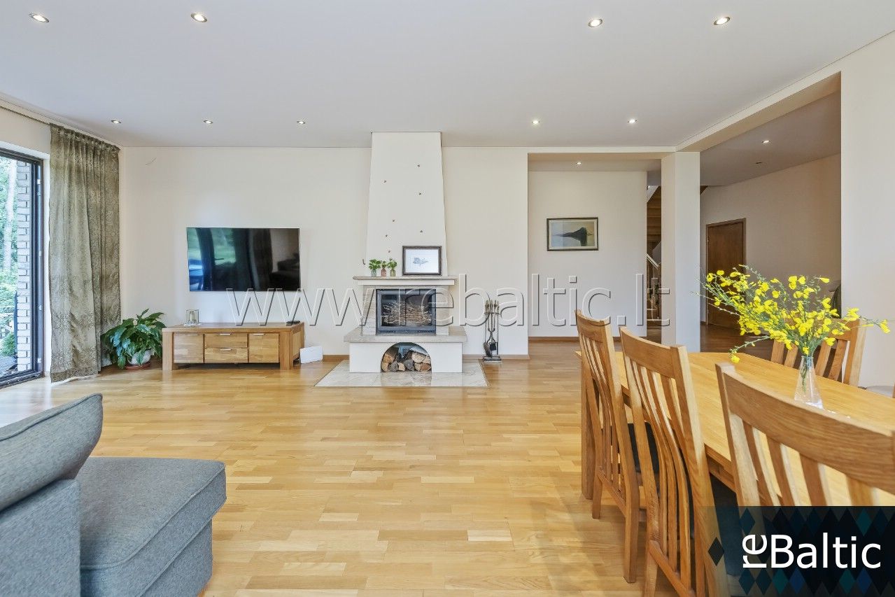 Nemen?in?s pl. 224, 10150 Vilnius, Lithuania Vilnius Vilnius County