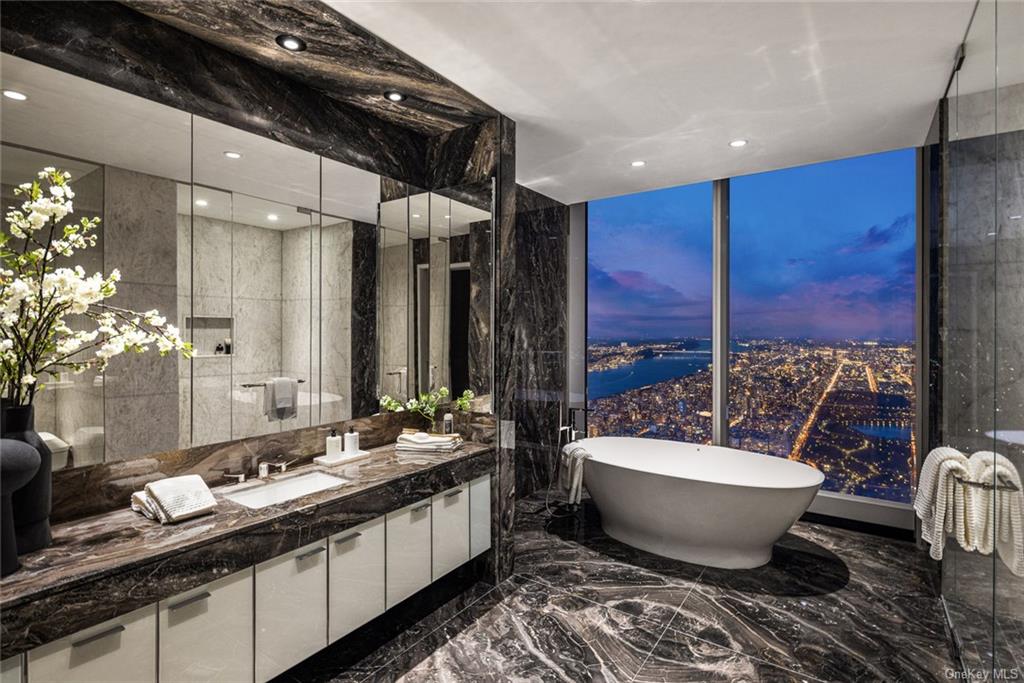 217 W 57th Street PENTHOUSE New York NY