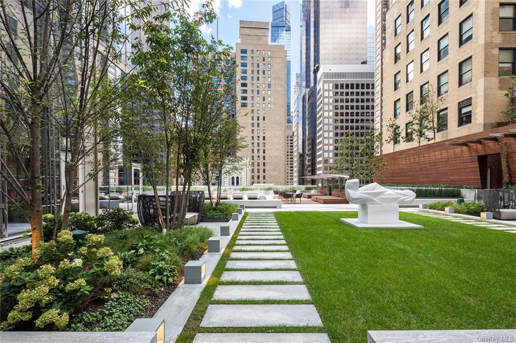 217 W 57th Street PENTHOUSE New York NY