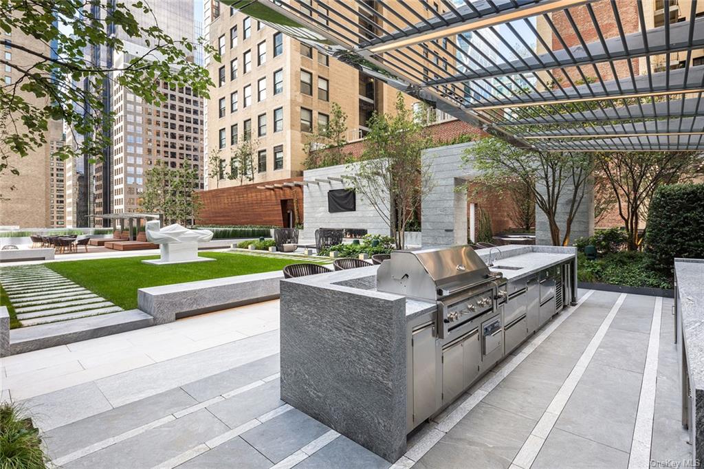 217 W 57th Street PENTHOUSE New York NY