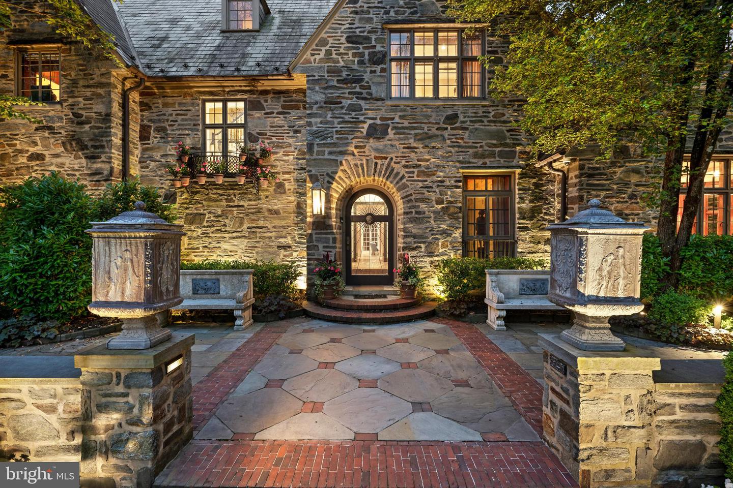 26 W Old Gulph Rd Gladwyne PA