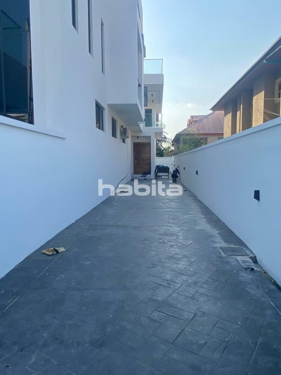 Dapo Solanke Close, Lekki Phase 1 Lekki Lagos